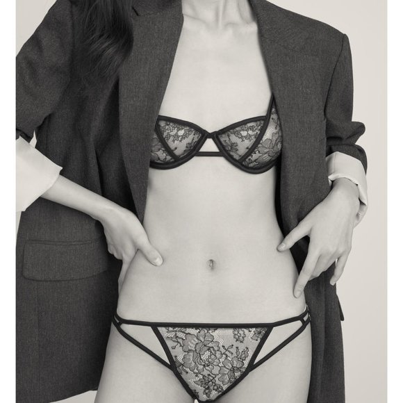 LACE LINGERIE SET - Picture 4 of 4